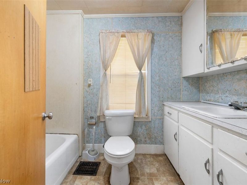 18029 Jericho Road, Dalton, OH 44618 Photo 14