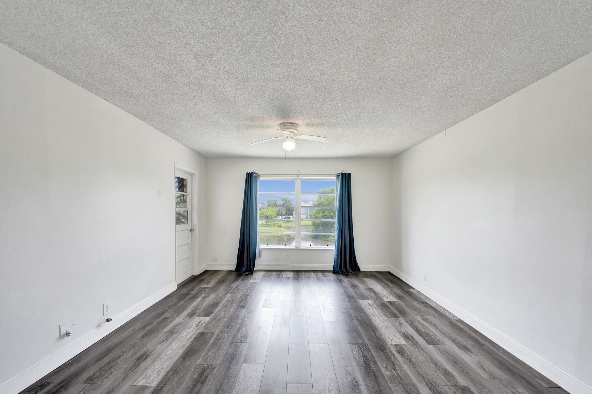 2430 SW 81st Avenue, Unit 305, Davie, FL 33324 Photo
