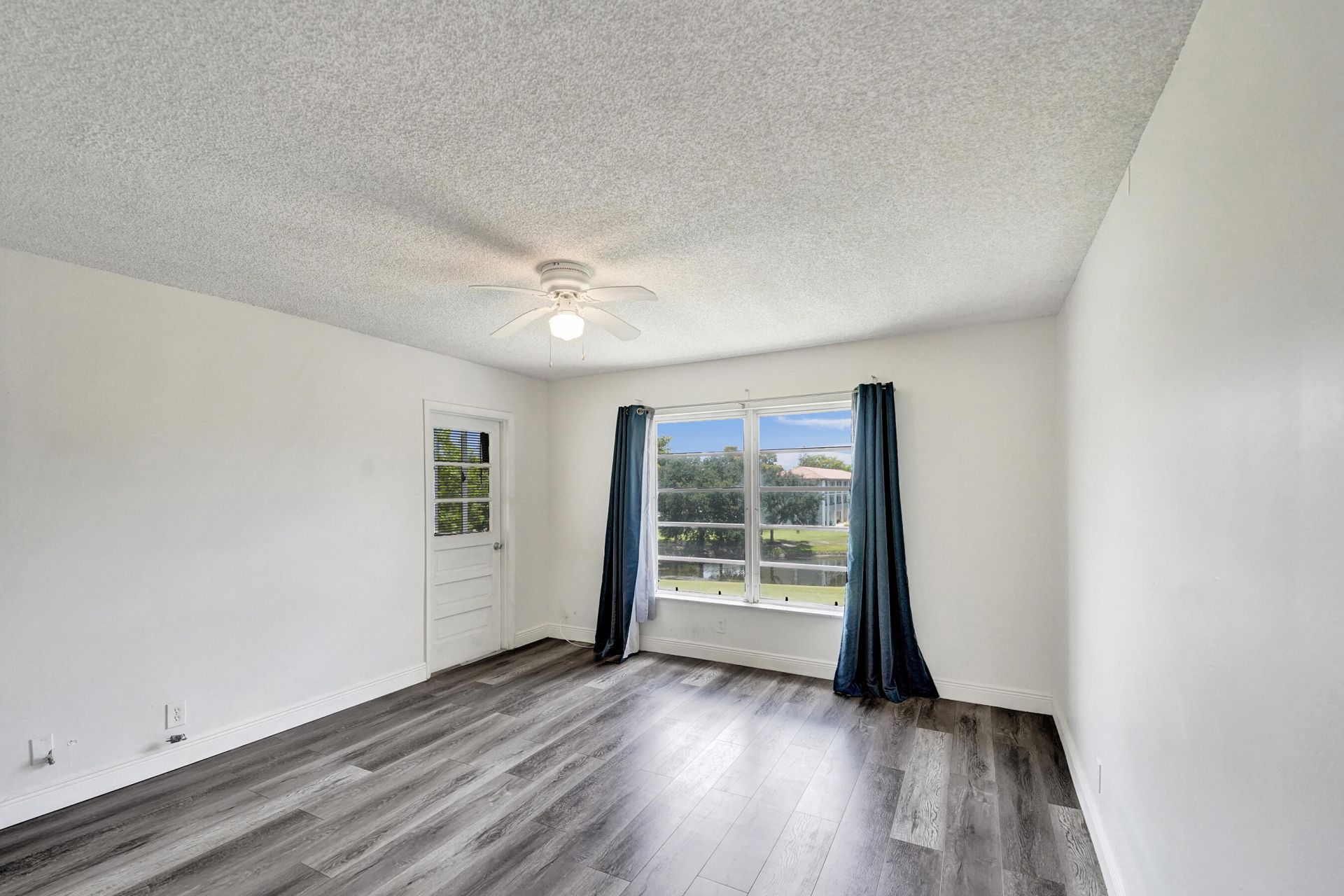 2430 SW 81st Avenue, Unit 305, Davie, FL 33324 Photo