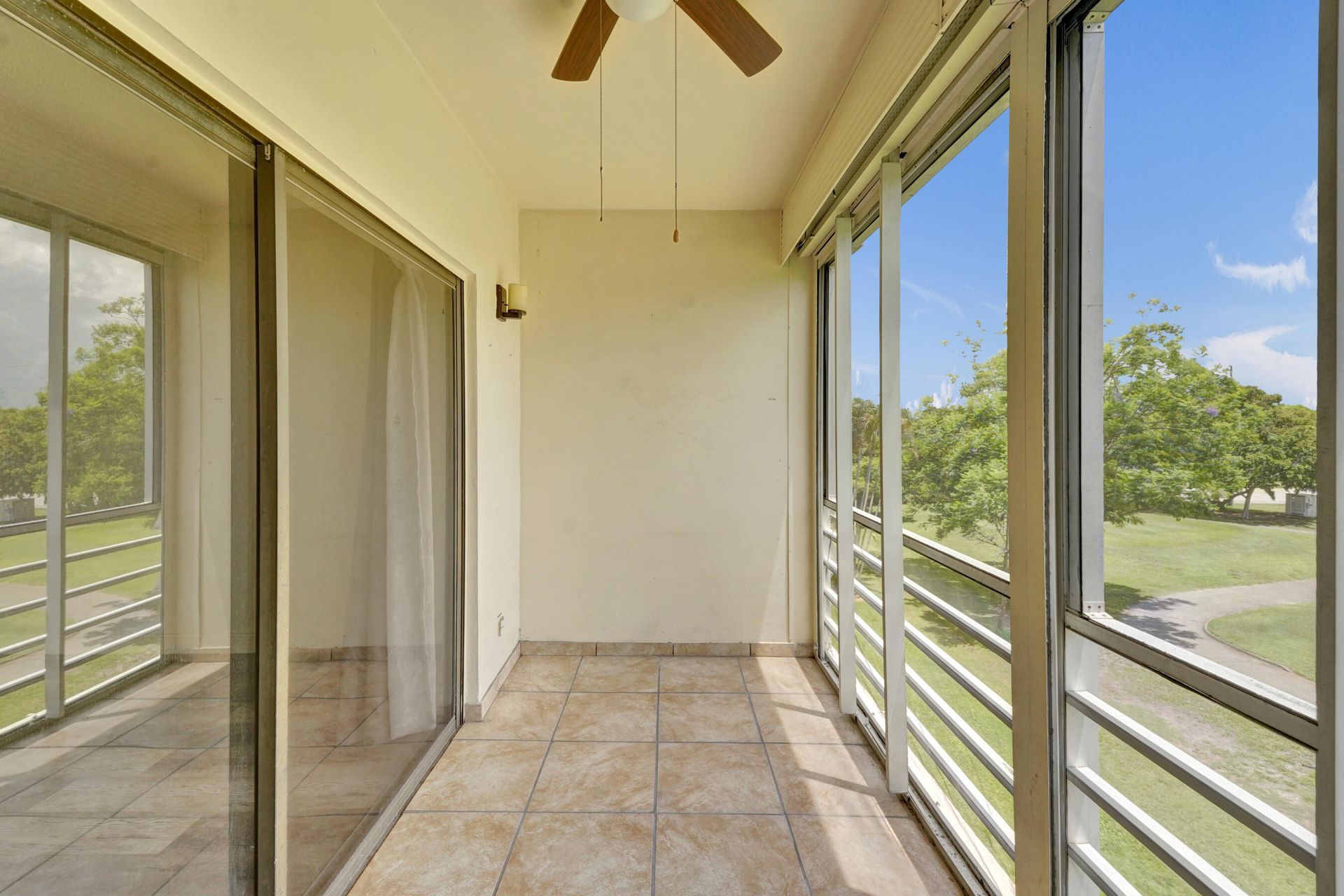 2430 SW 81st Avenue, Unit 305, Davie, FL 33324 Photo