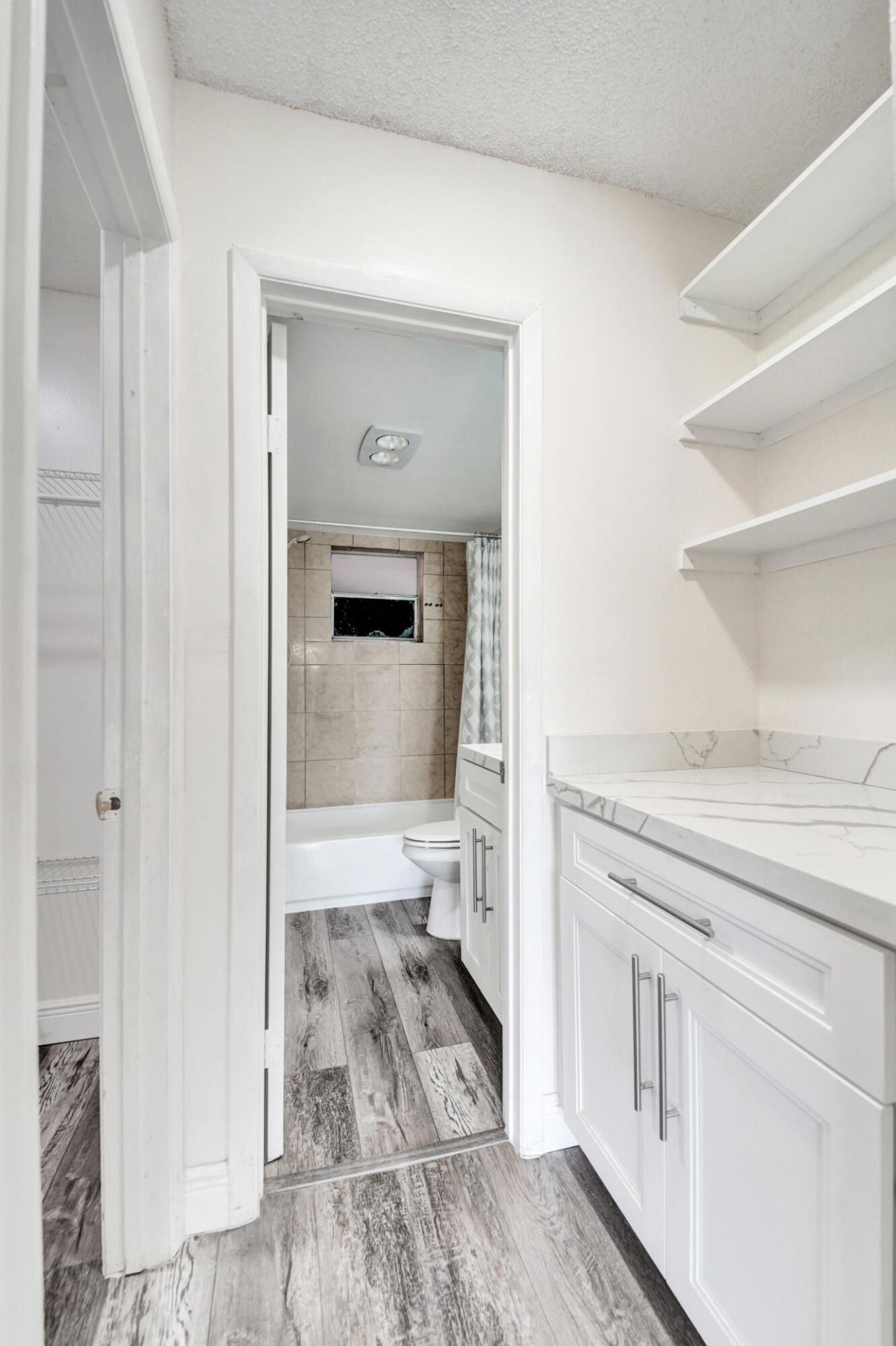 2430 SW 81st Avenue, Unit 305, Davie, FL 33324 Photo