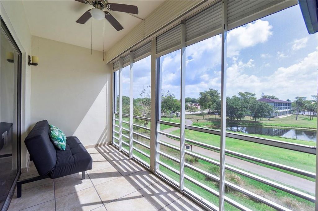 2430 SW 81st Avenue, Unit 305, Davie, FL 33324 Photo