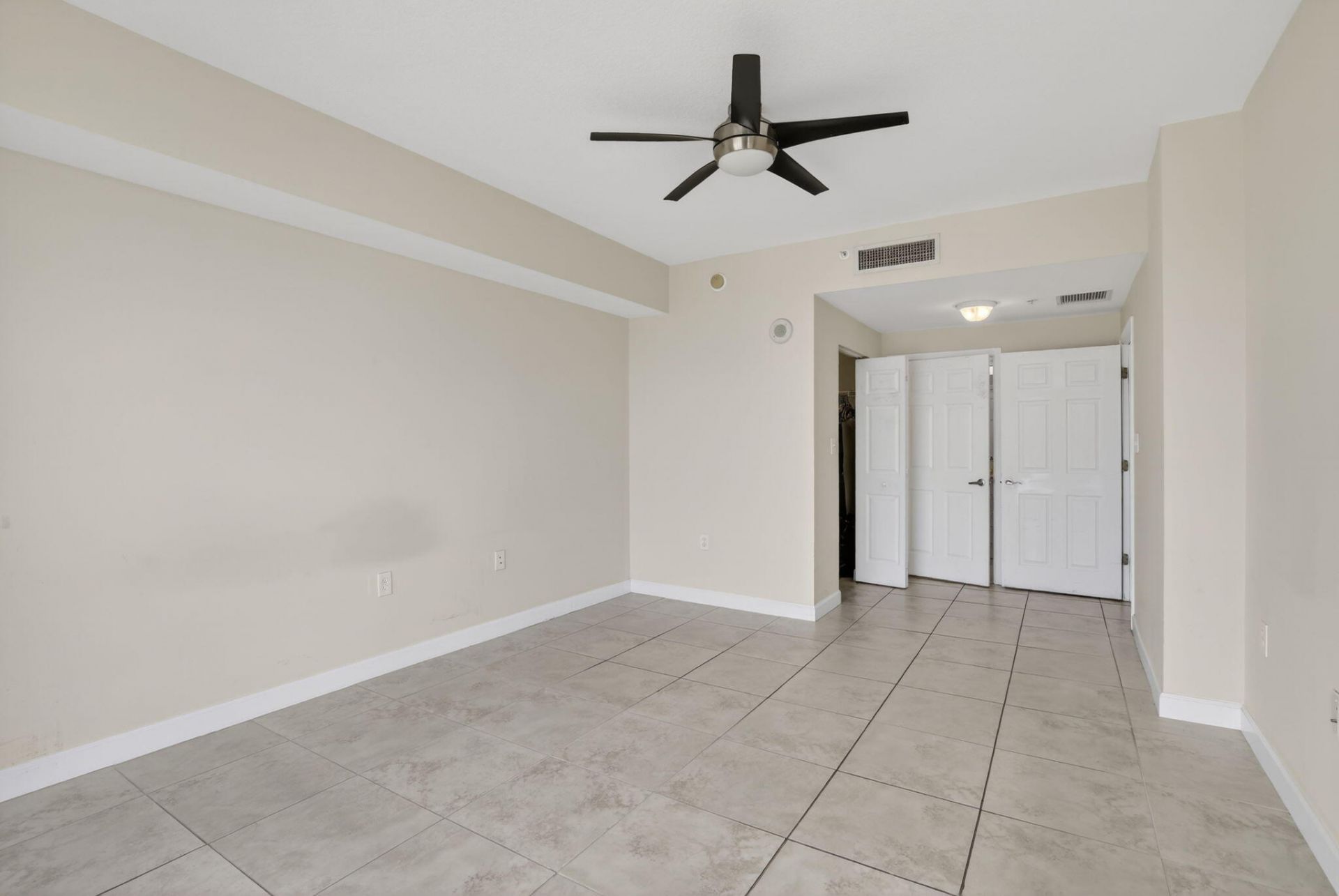 140 S Dixie Highway, Unit 819, Hollywood, FL 33020 Photo