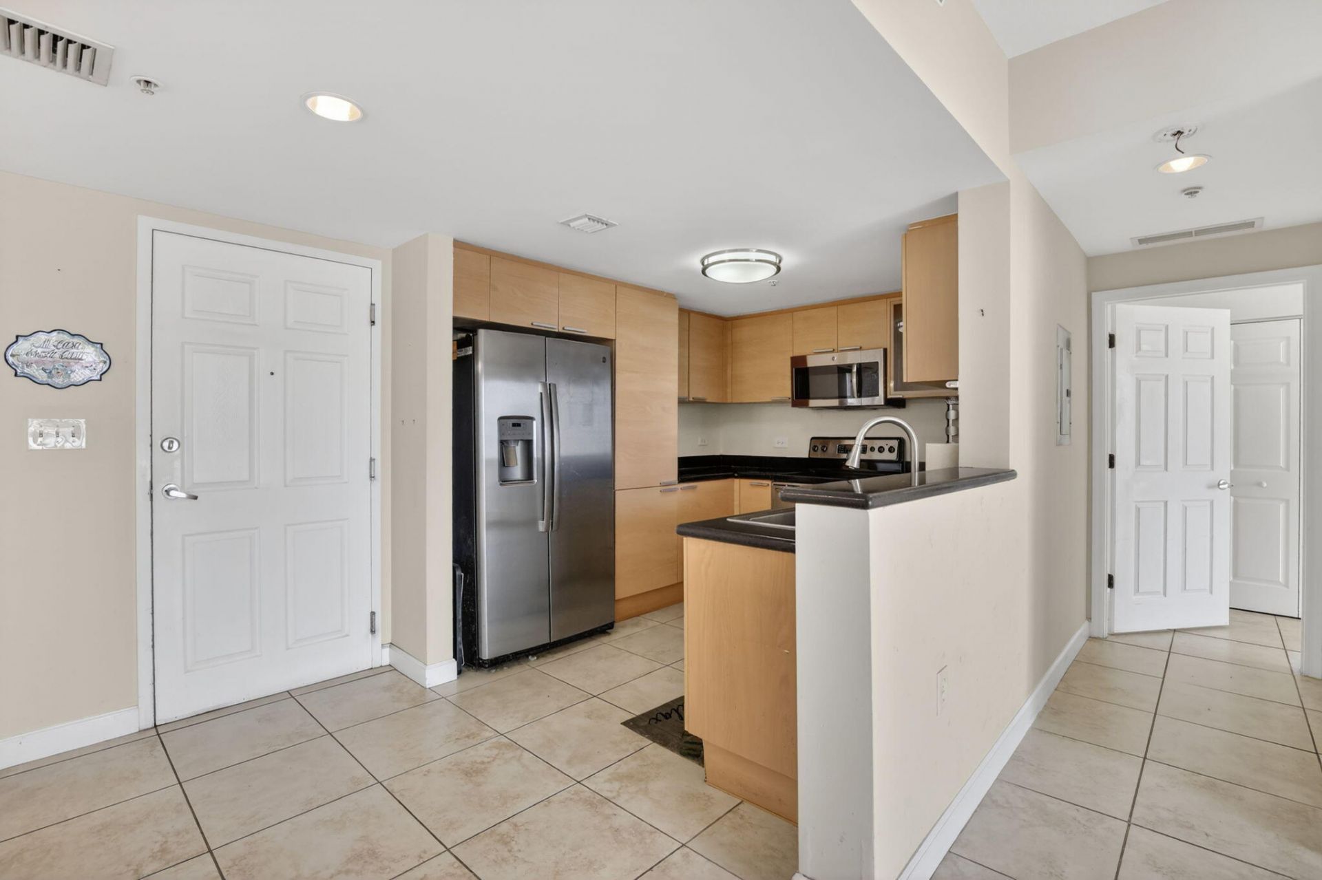 140 S Dixie Highway, Unit 819, Hollywood, FL 33020 Photo