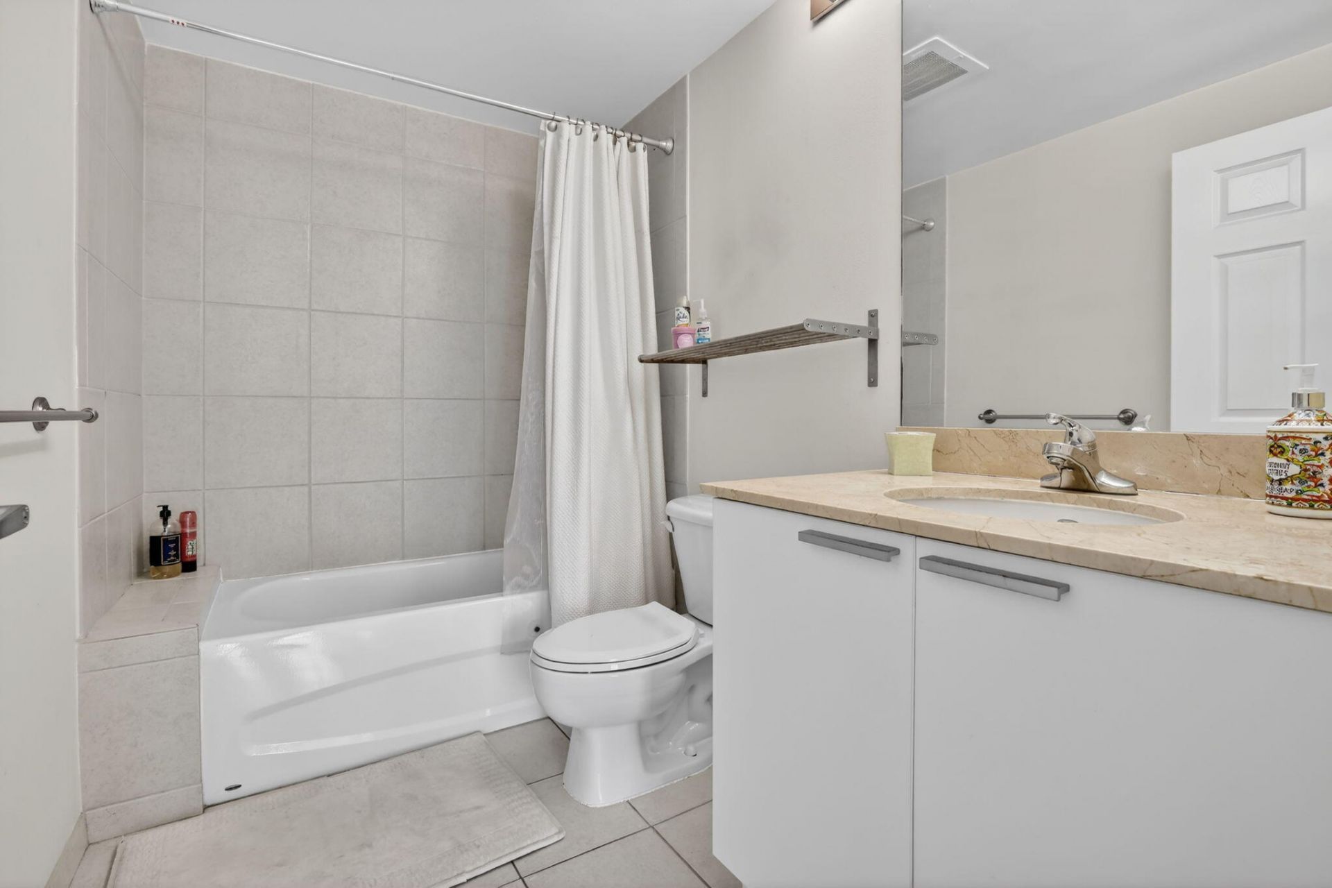 140 S Dixie Highway, Unit 819, Hollywood, FL 33020 Photo