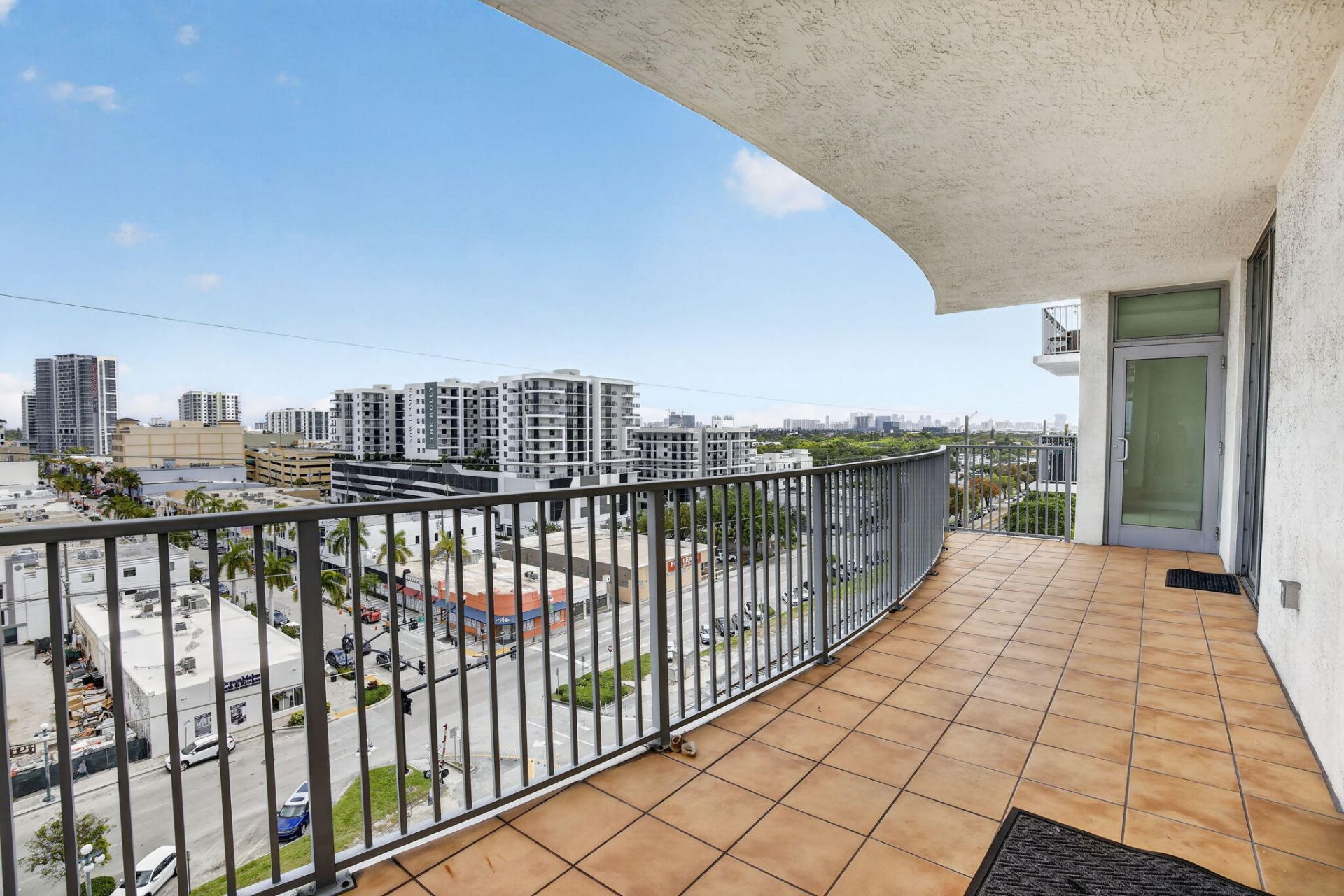 140 S Dixie Highway, Unit 819, Hollywood, FL 33020 Photo