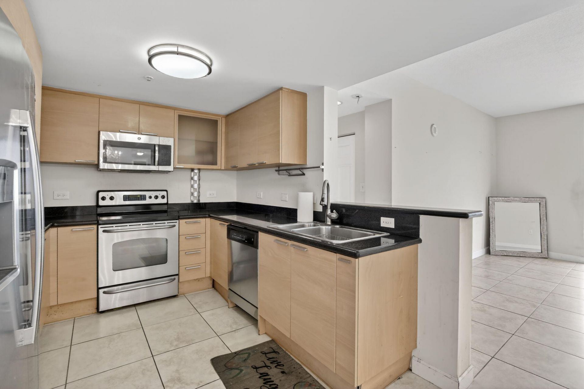 140 S Dixie Highway, Unit 819, Hollywood, FL 33020 Photo