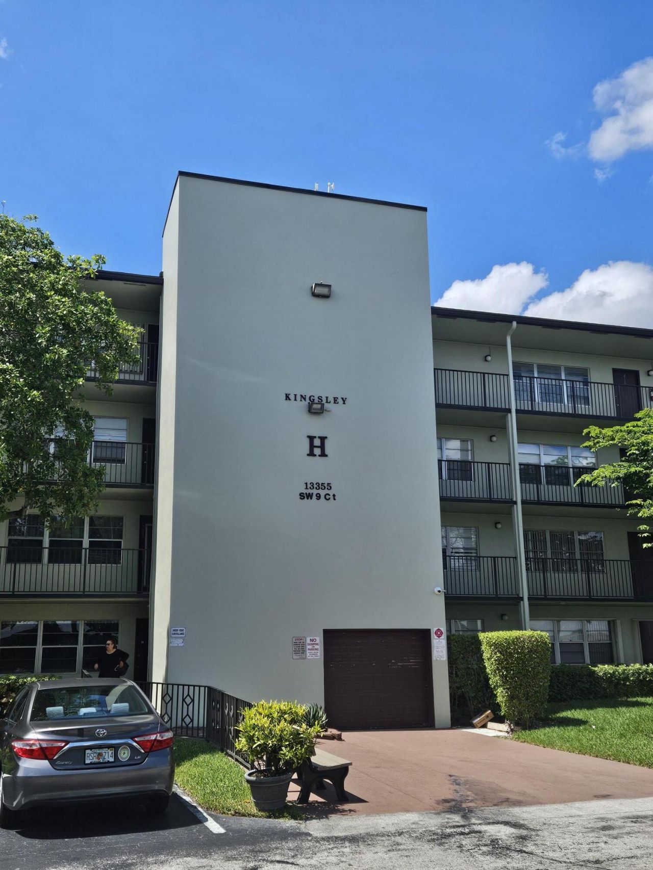 13355 SW 9th Court, Unit 304h, Pembroke Pines, FL 33027 Photo