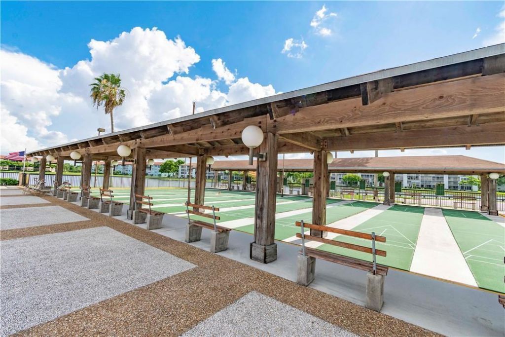 13355 SW 9th Court, Unit 304h, Pembroke Pines, FL 33027 Photo