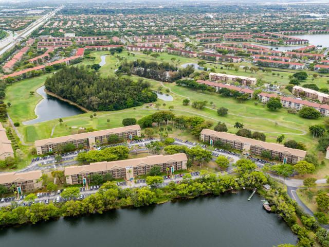 13355 SW 9th Court, Unit 304h, Pembroke Pines, FL 33027 Photo