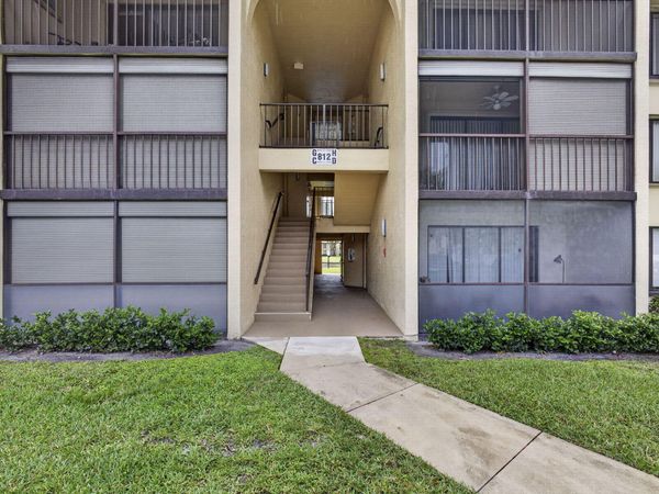 812 Sky Pine Way, Unit G1, Greenacres, FL 33415