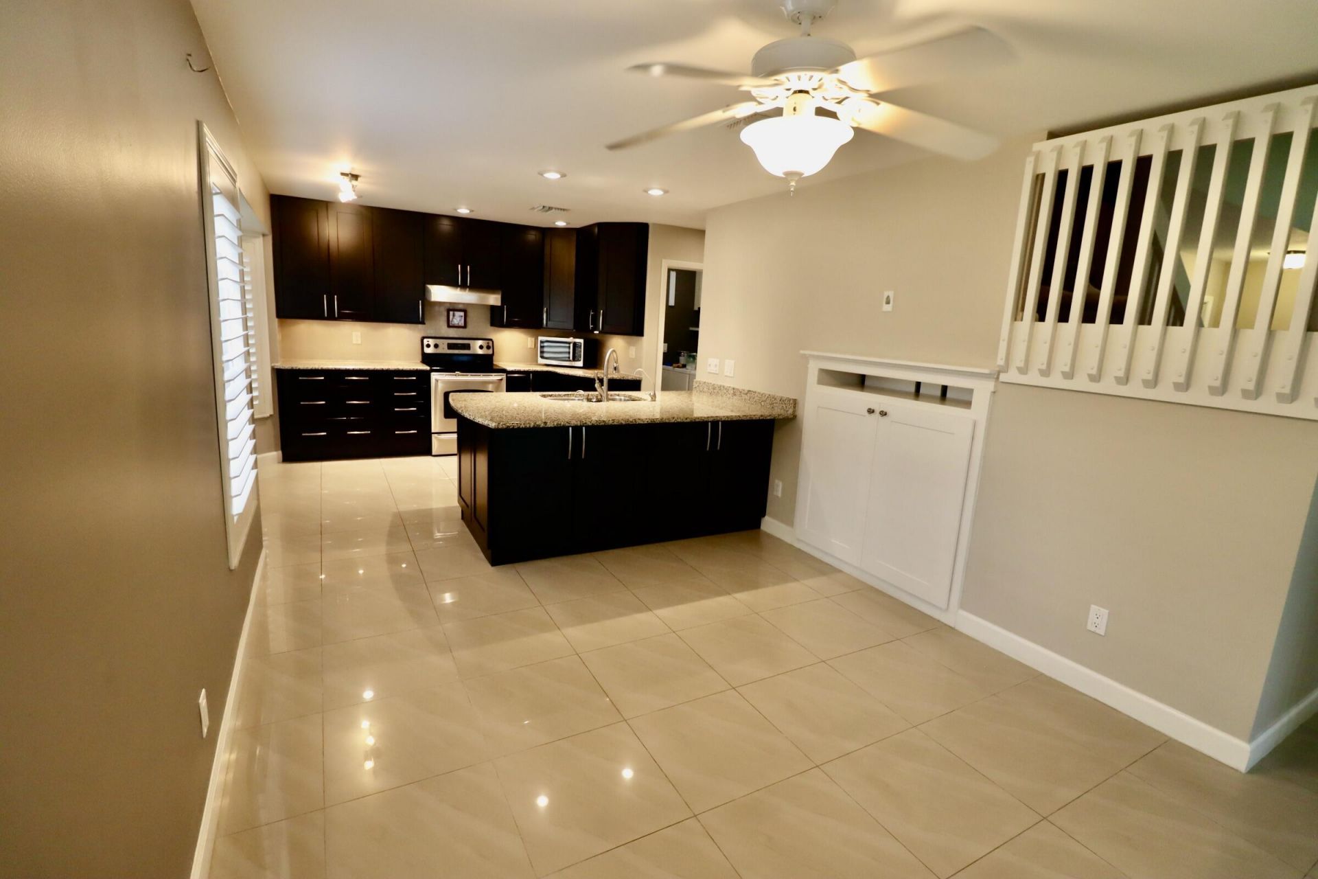2884 Chapel Hill Court, Davie, FL 33328 Photo