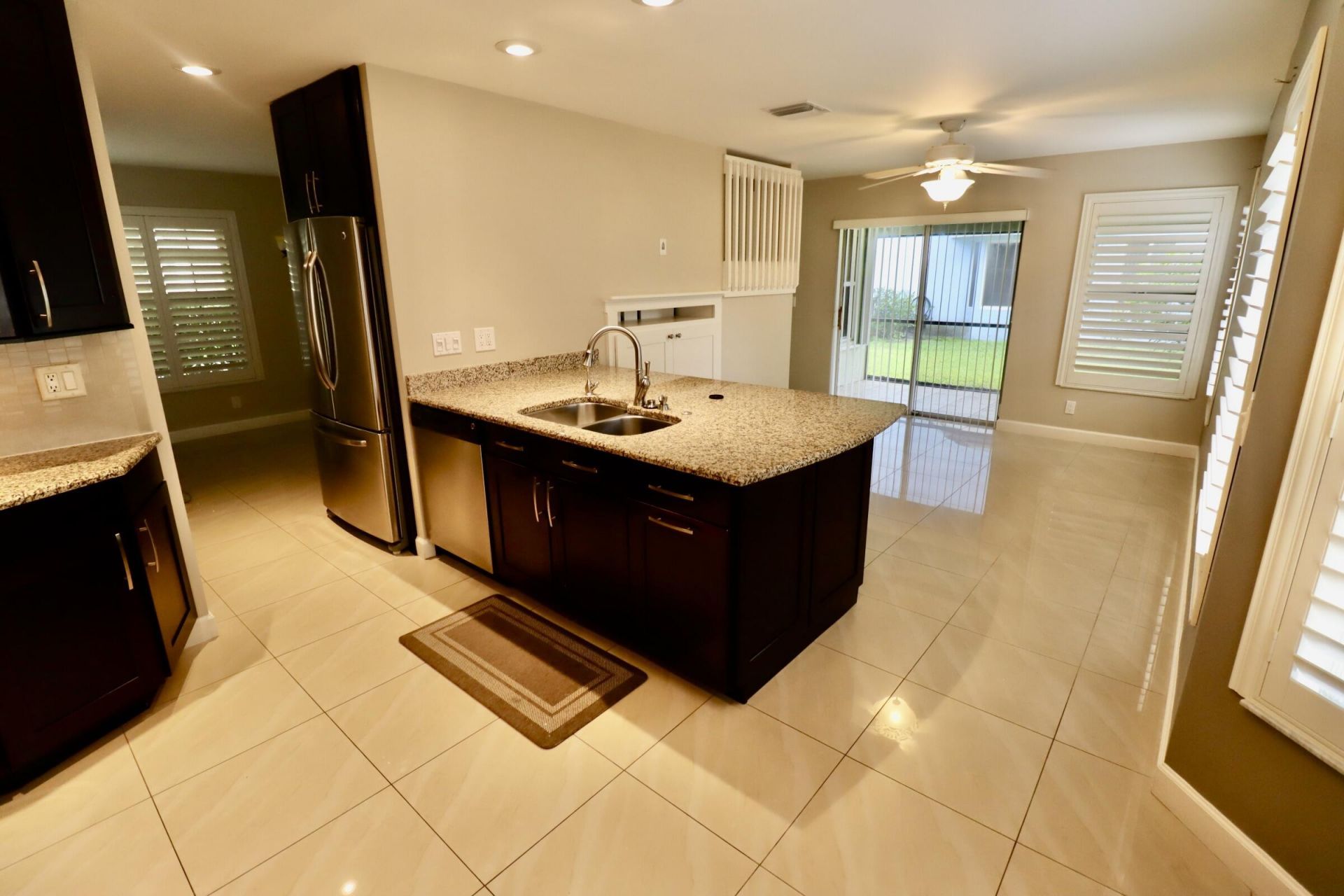 2884 Chapel Hill Court, Davie, FL 33328 Photo
