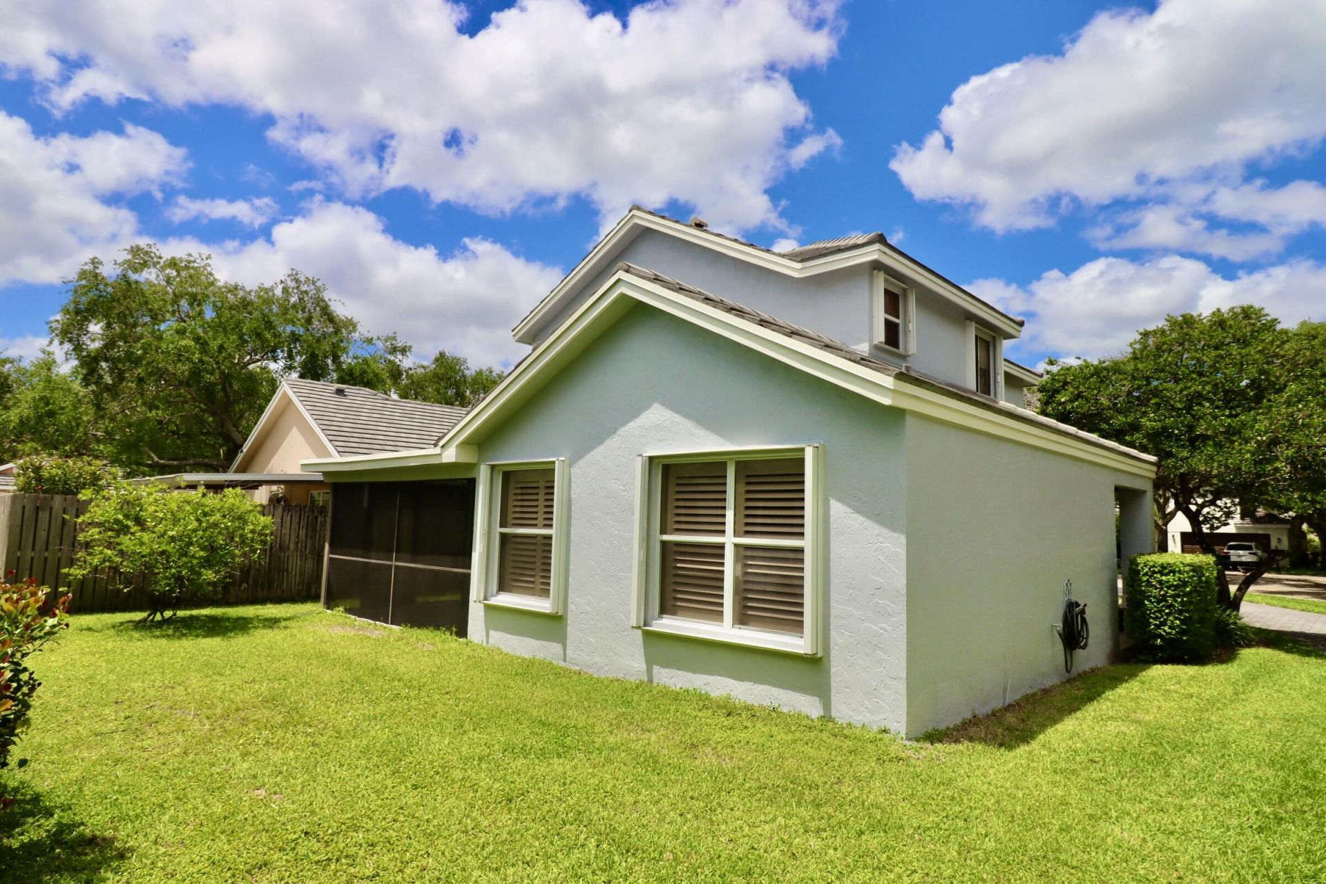 2884 Chapel Hill Court, Davie, FL 33328 Photo