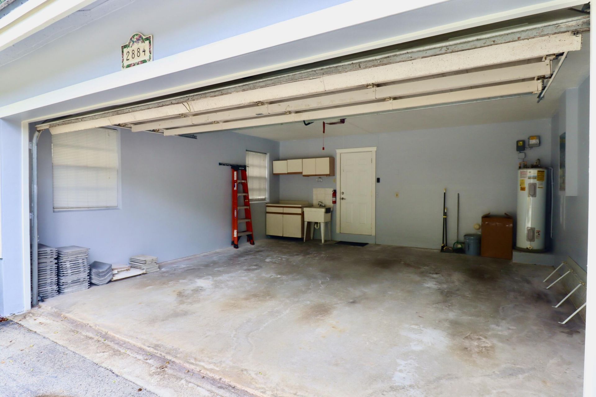 2884 Chapel Hill Court, Davie, FL 33328 Photo