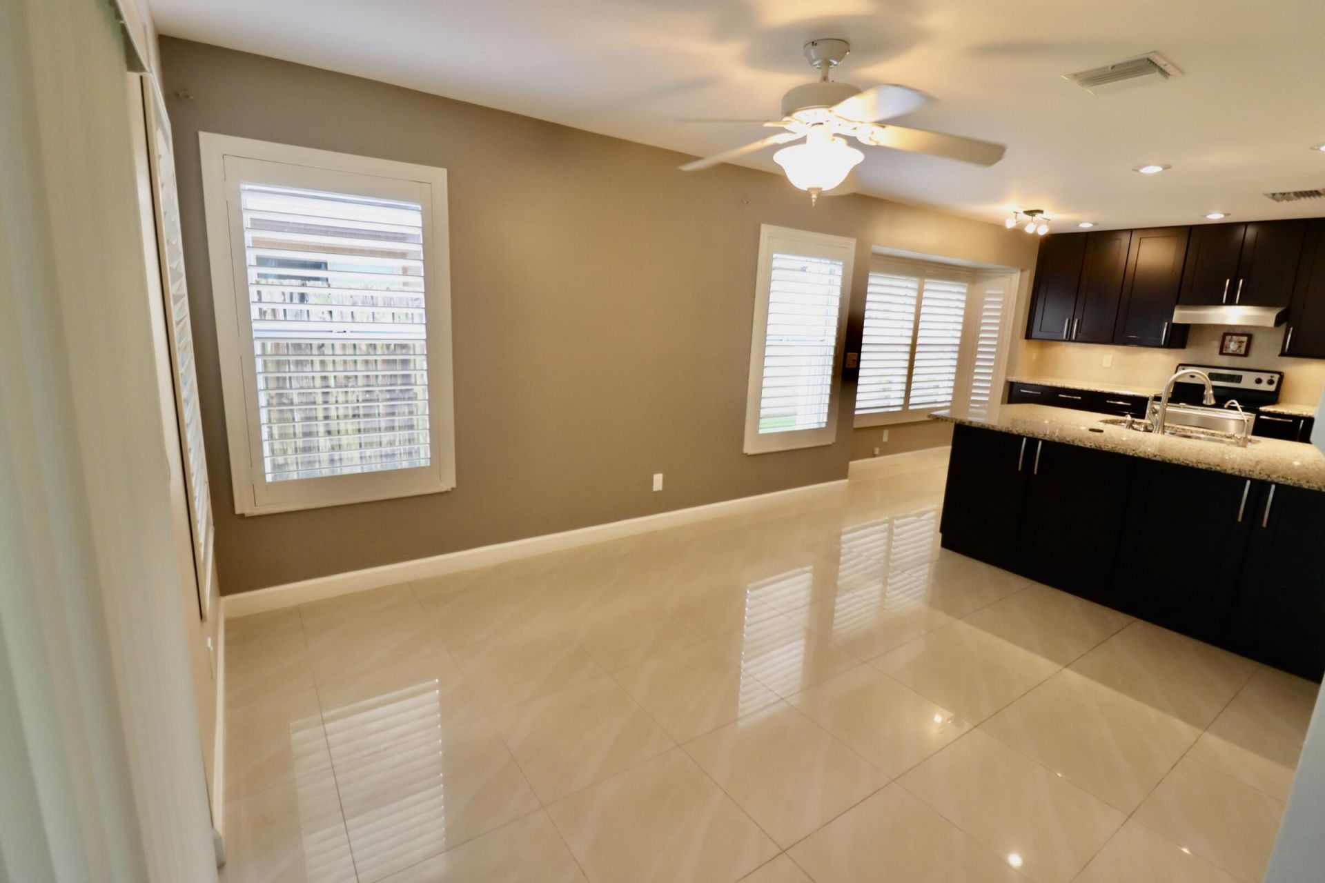 2884 Chapel Hill Court, Davie, FL 33328 Photo