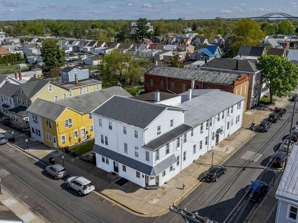 301 LAFAYETTE STREET, BRISTOL, PA 19007