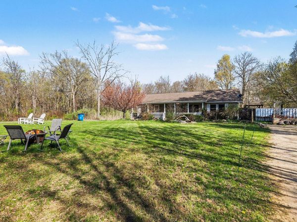 6675 122nd Avenue, Fennville, MI 49408