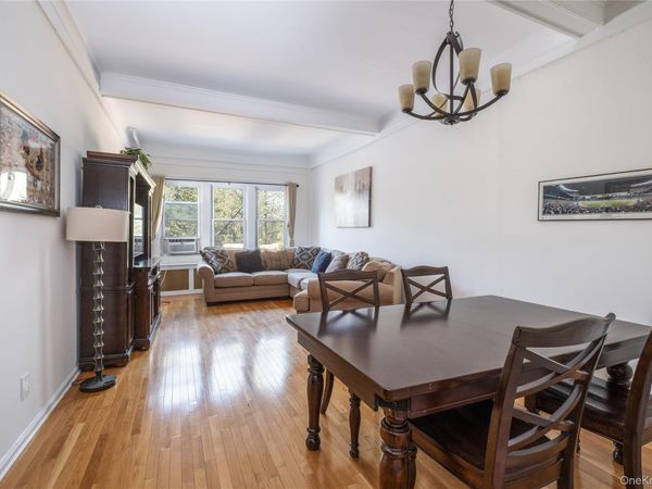 124 Pelhamdale Avenue, Unit 9A, Pelham, NY 10803