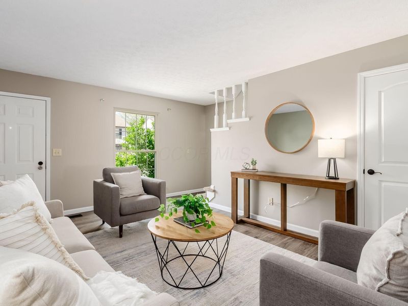 2934 Sawdust Lane, Dublin, OH 43017 Photo 2