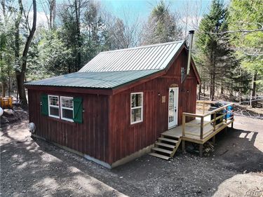 9589 Hopkins Road, Camden, NY 13316