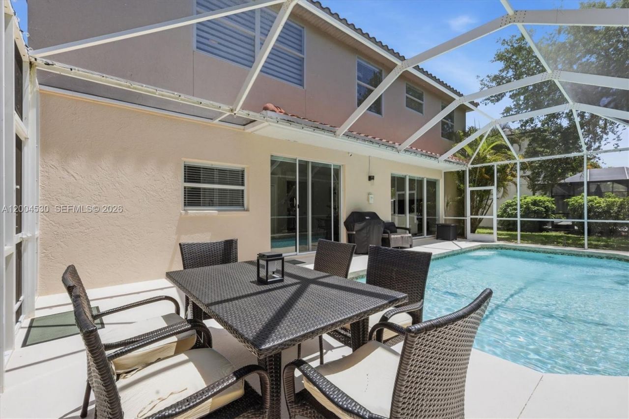674 Clear Creek Drive, Sarasota, FL 34229 Photo