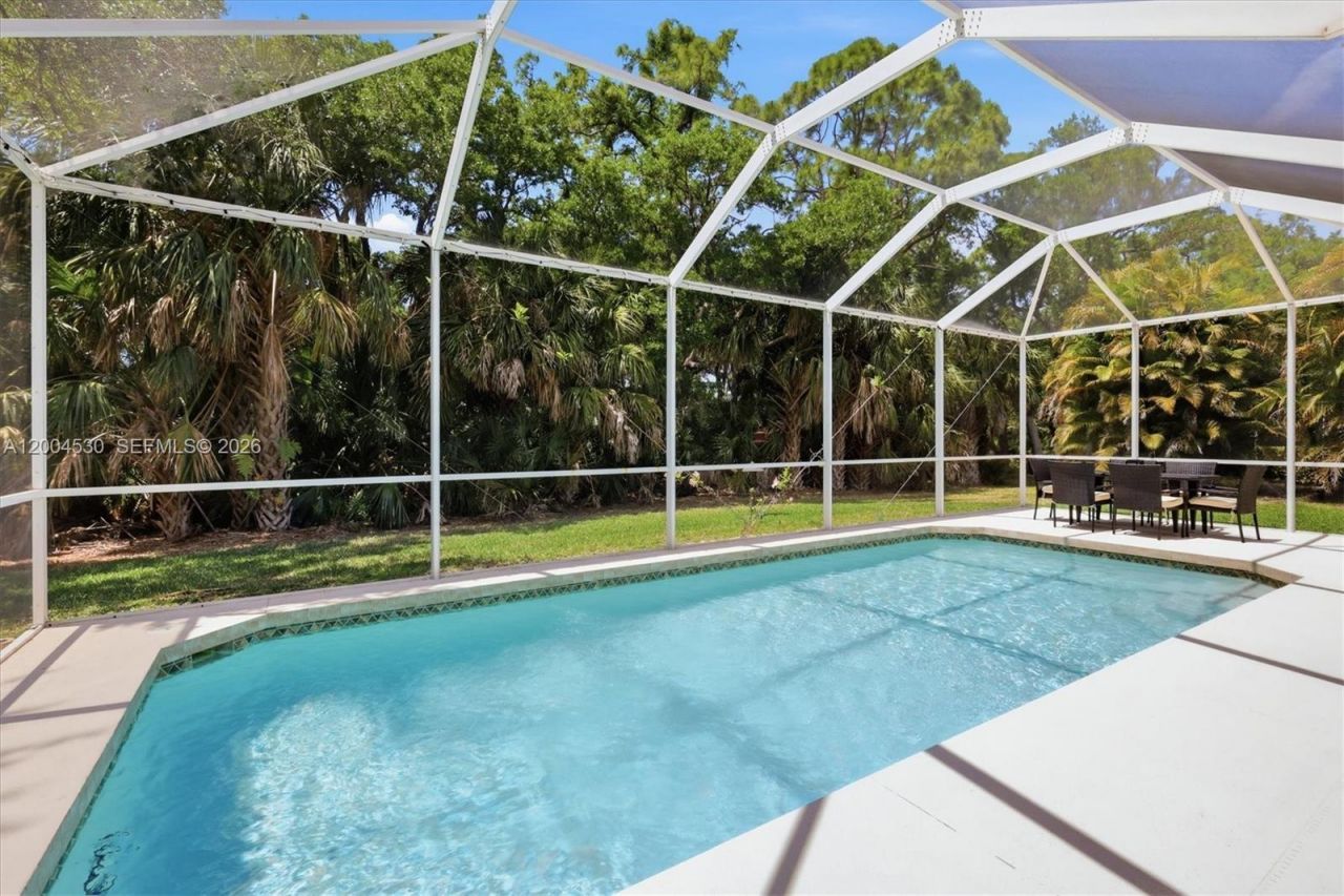 674 Clear Creek Drive, Sarasota, FL 34229 Photo