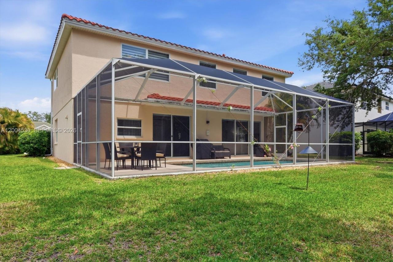 674 Clear Creek Drive, Sarasota, FL 34229 Photo