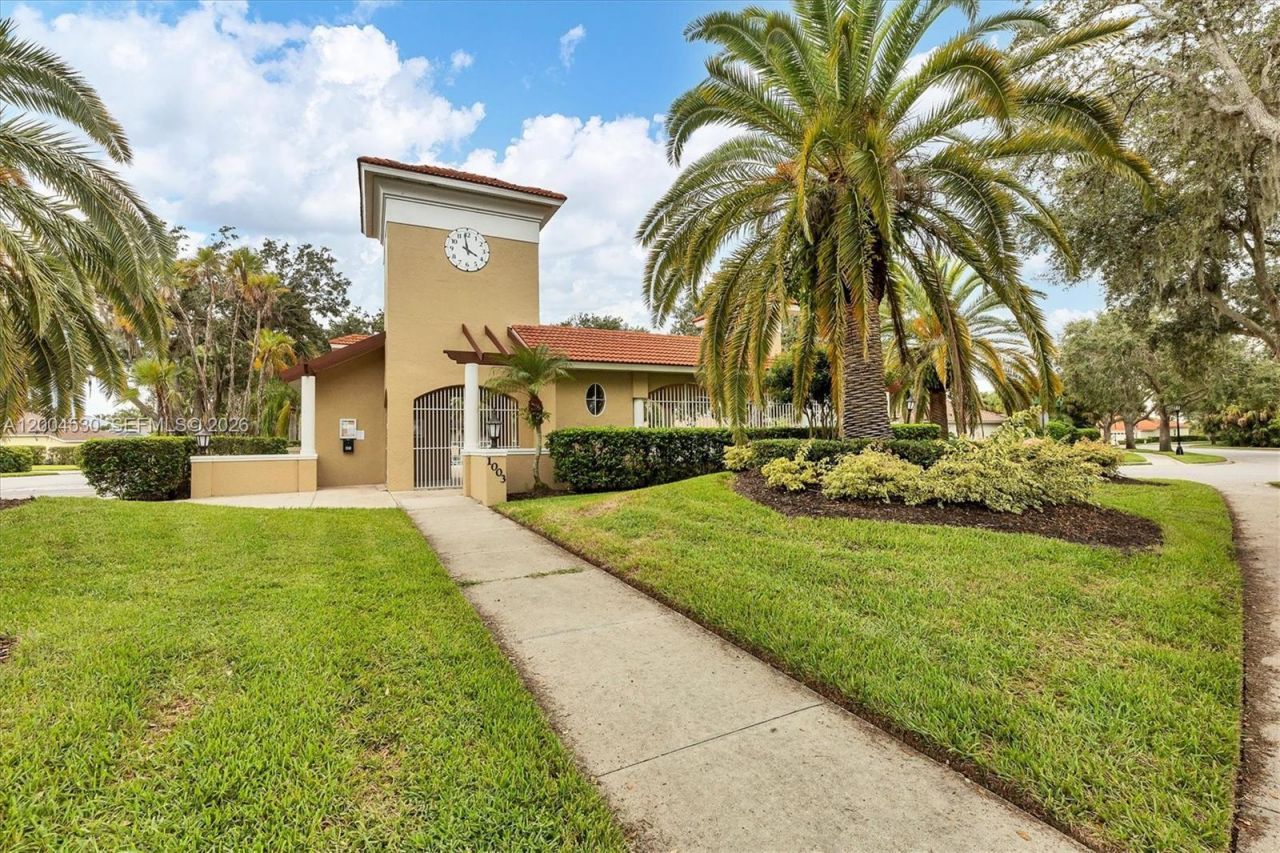 674 Clear Creek Drive, Sarasota, FL 34229 Photo