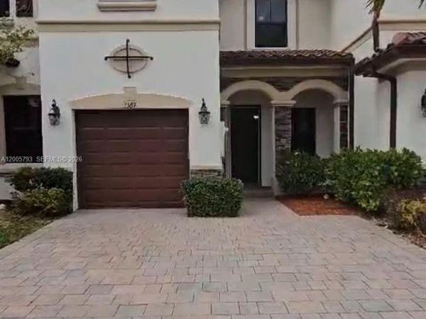 3387 W 90th St , Unit 3387, Hialeah, FL 33018