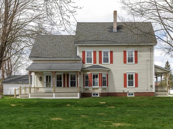 8 Princeton Street, Concord, NH 03301