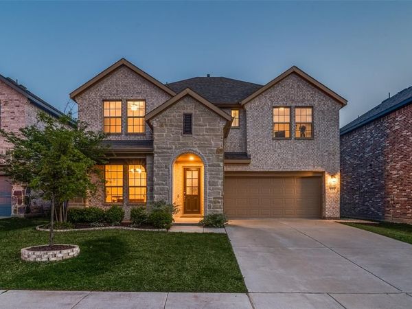 834 Mildren Lane , Fate, TX 75087