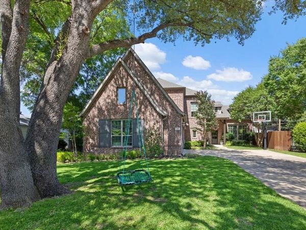 708 Northwood Road , Fort Worth, TX 76107