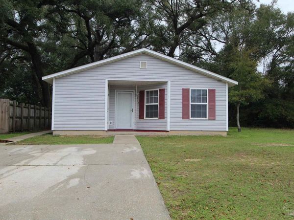3740 Frontera Cir, Pensacola, FL 32505