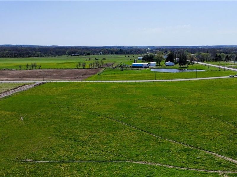 Burton Windsor Rd, Middlefield, OH 44062 Photo 2