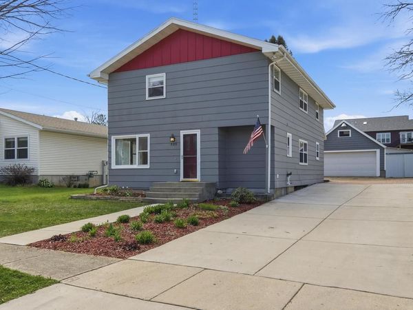 325 Chicago Street, Stoughton, WI 53589