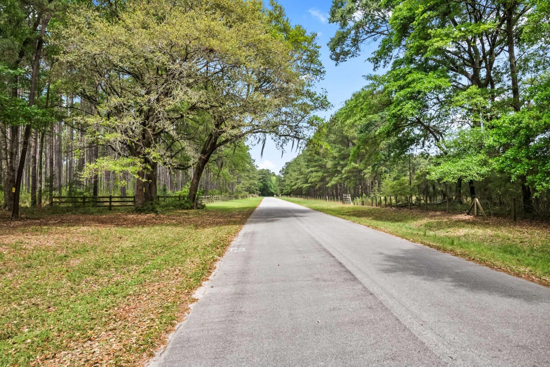 1 Frisco Lane Photo 1