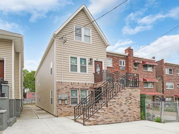 3964 Duryea Avenue, Bronx, NY 10466