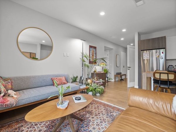 9 Central St, Unit 306, Somerville, MA 02143