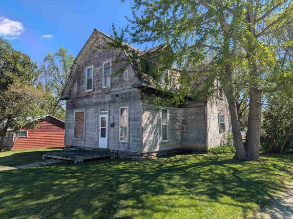 222 N Adams Street, Montpelier, IN 47359