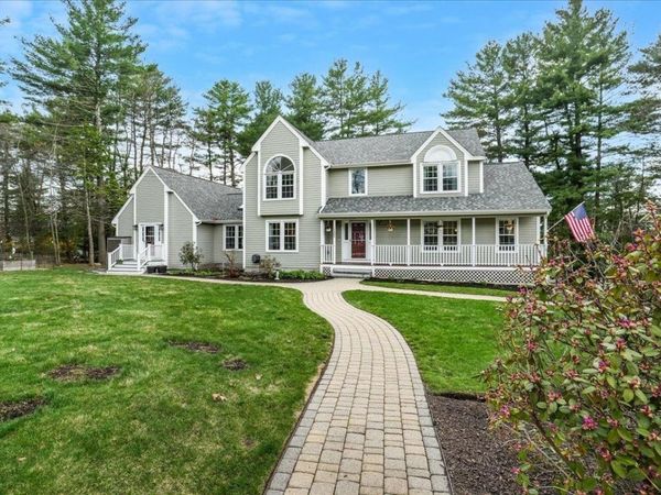 137 Peele Road, Nashua, NH 03062