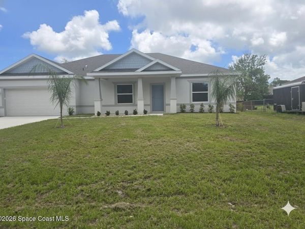947 Braddock Avenue SE, Palm Bay, FL 32909