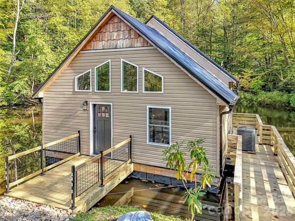535 Hemlock Loop , Maggie Valley, NC 28751
