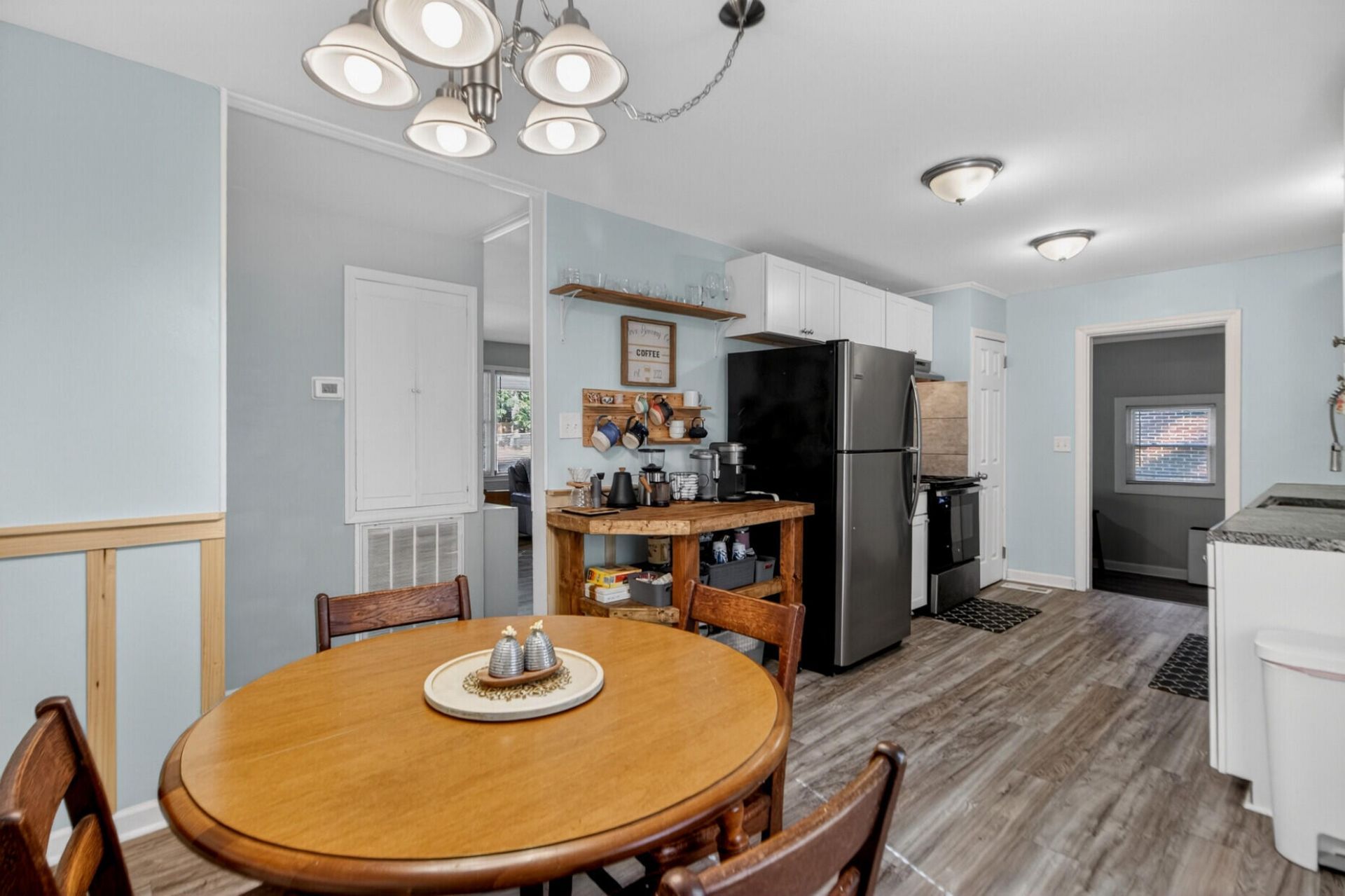 5408 Attaway Street Photo 10