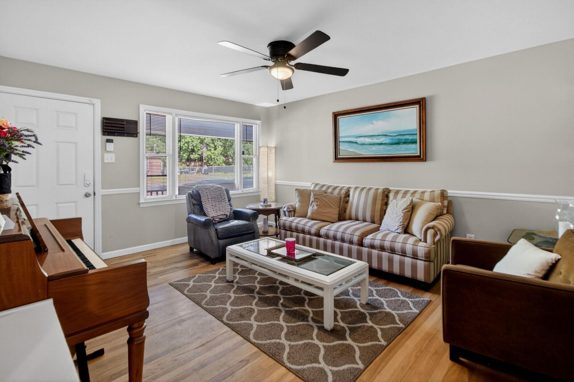 5408 Attaway Street Photo 7