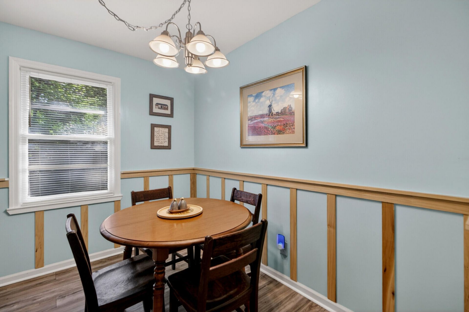 5408 Attaway Street Photo 9