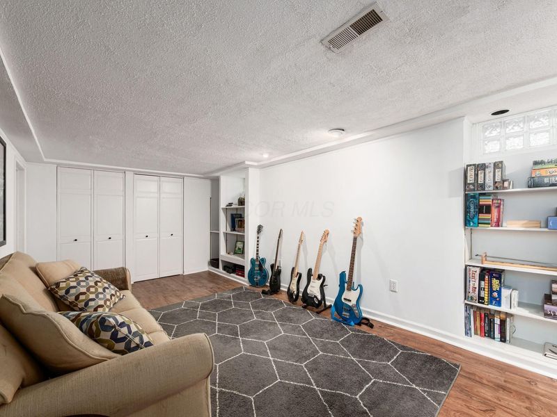 445 E Jeffrey Place, Columbus, OH 43214 Photo 29