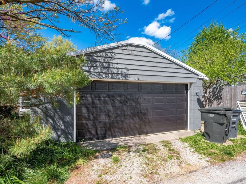 445 E Jeffrey Place, Columbus, OH 43214 Photo 42