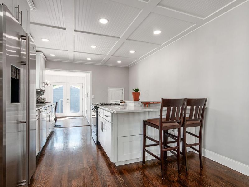 445 E Jeffrey Place, Columbus, OH 43214 Photo 8