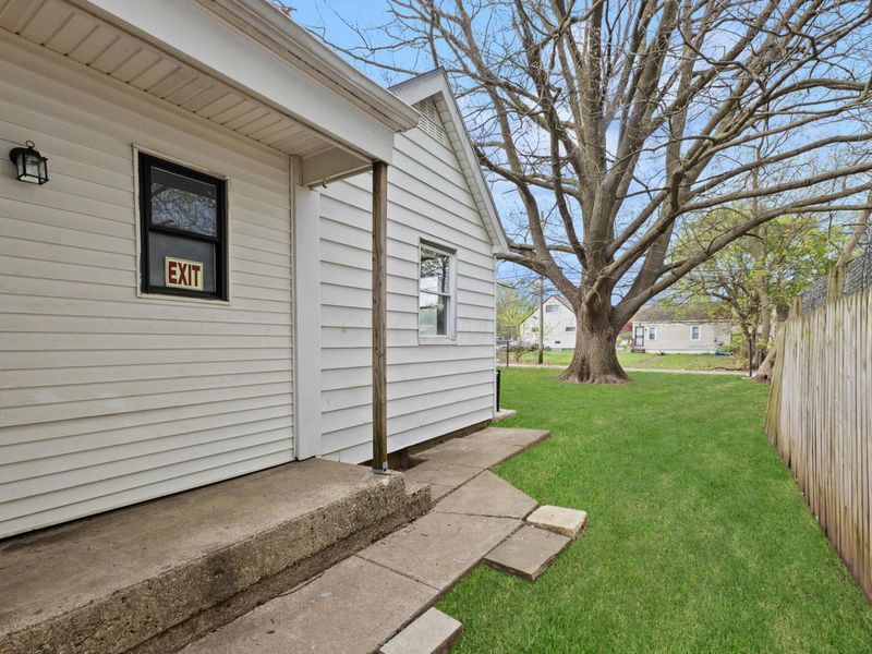 2548 Hiawatha Street, Columbus, OH 43211 Photo 20